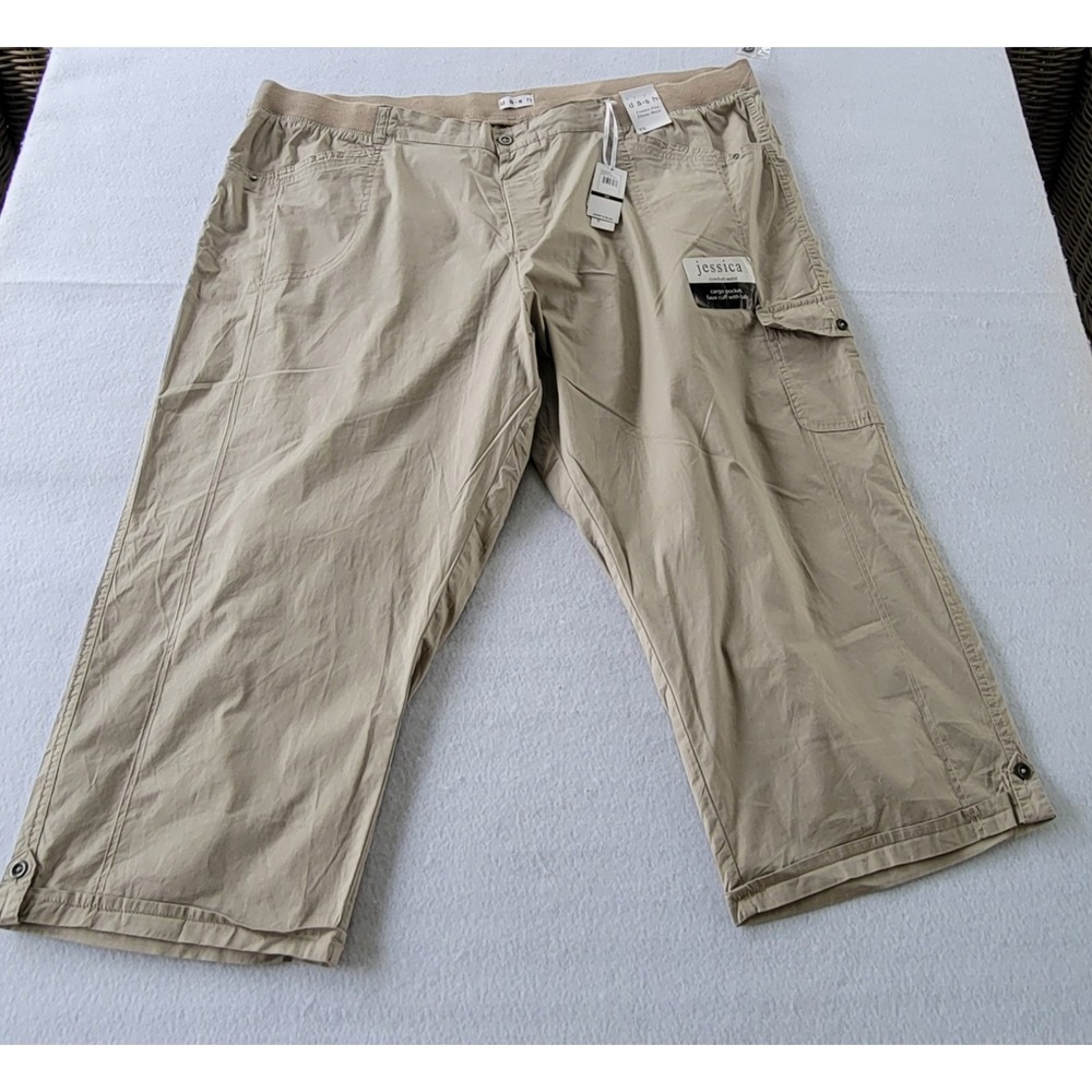 d a - s h  Jessica  Capri Pants Women Color Khaki Size 2X(4) And 3X‎ (2)
